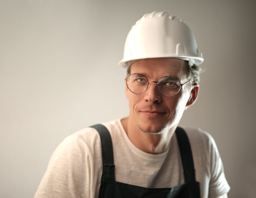 Friendly contractor discussing climate solutions